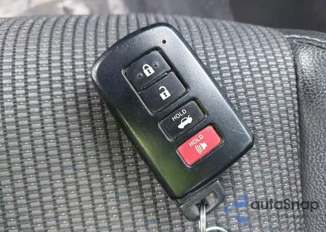 2018 Toyota Corolla Se из США, поврежденный, VIN 5YFBURHE7JP826871